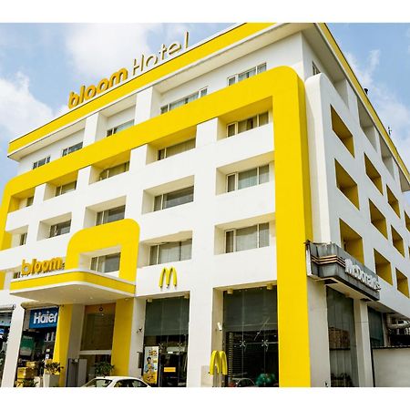 Bloom Hotel - Джамму Экстерьер фото