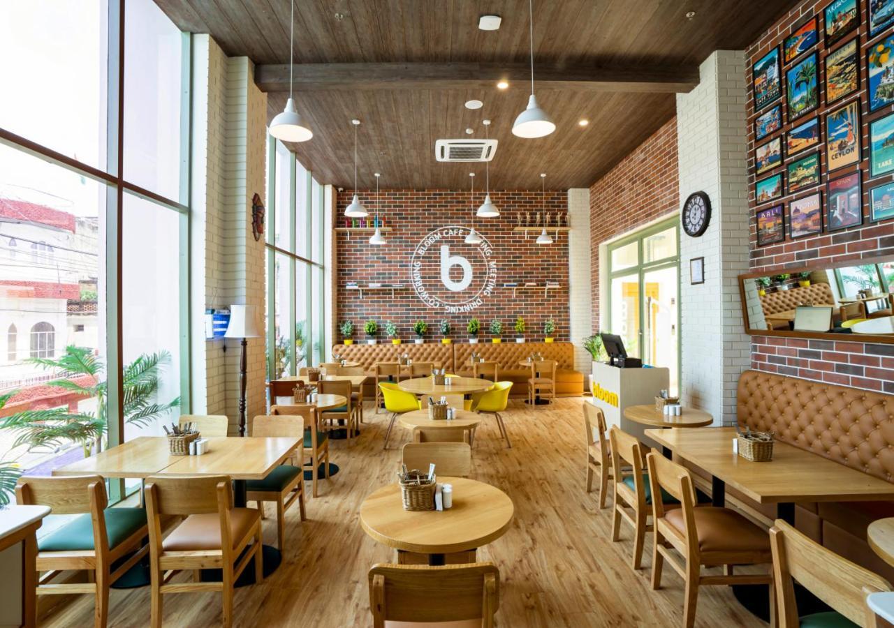 Bloom Hotel - Джамму Экстерьер фото